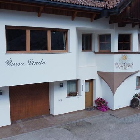 Appartamenti Ciasa Linda San Martino in Badia Εξωτερικό φωτογραφία