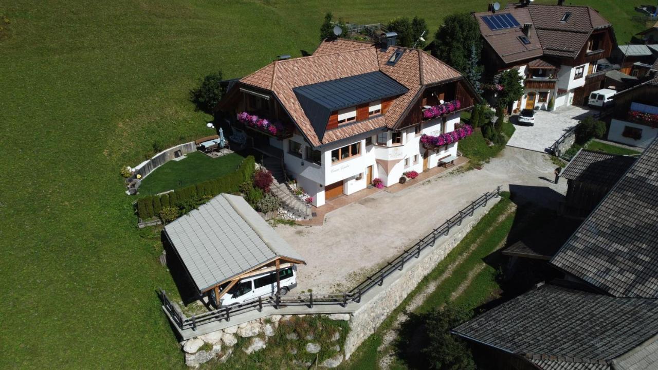 Appartamenti Ciasa Linda San Martino in Badia Εξωτερικό φωτογραφία