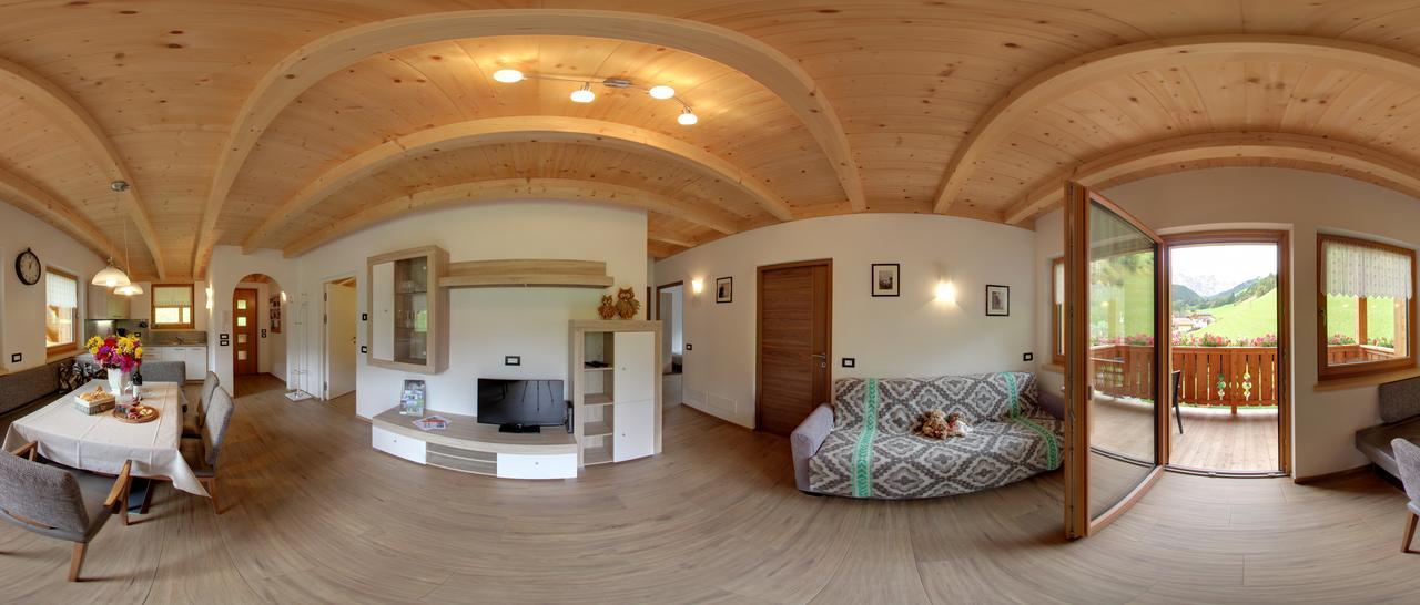 Appartamenti Ciasa Linda San Martino in Badia Εξωτερικό φωτογραφία